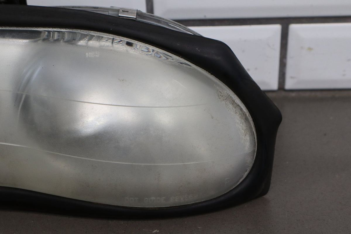 1998-2002 Chevrolet Camaro Right Headlamp 16525314 OEM