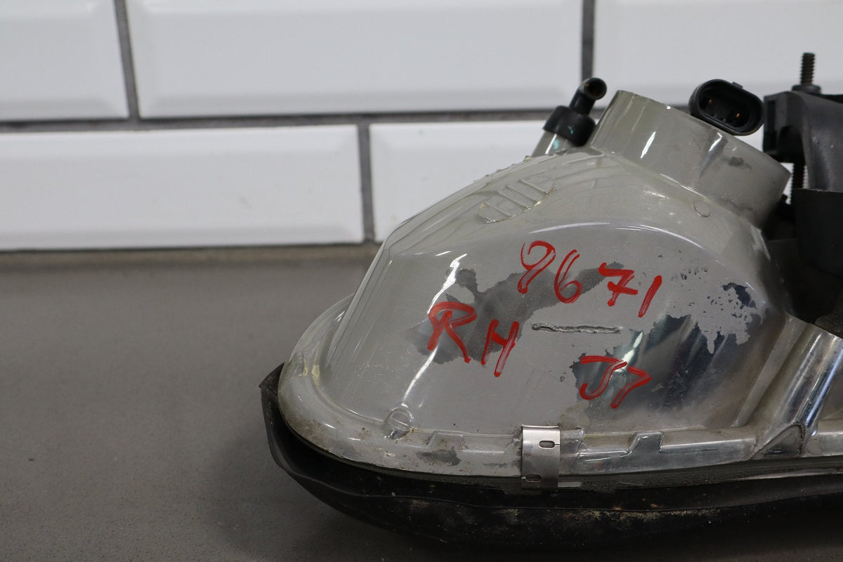 1998-2002 Chevrolet Camaro Right Headlamp 16525314 OEM