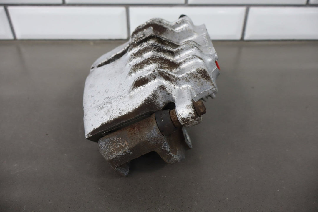 1998 - 2002 Chevrolet Camaro V8 Front Caliper Set W/ Carriers - 18046299 OEM