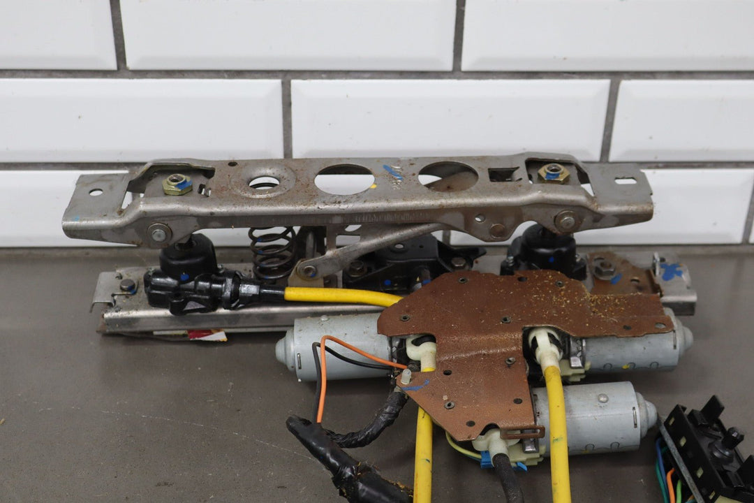 1998 - 2002 Chevy Camaro Left Driver Front Power Seat Track
