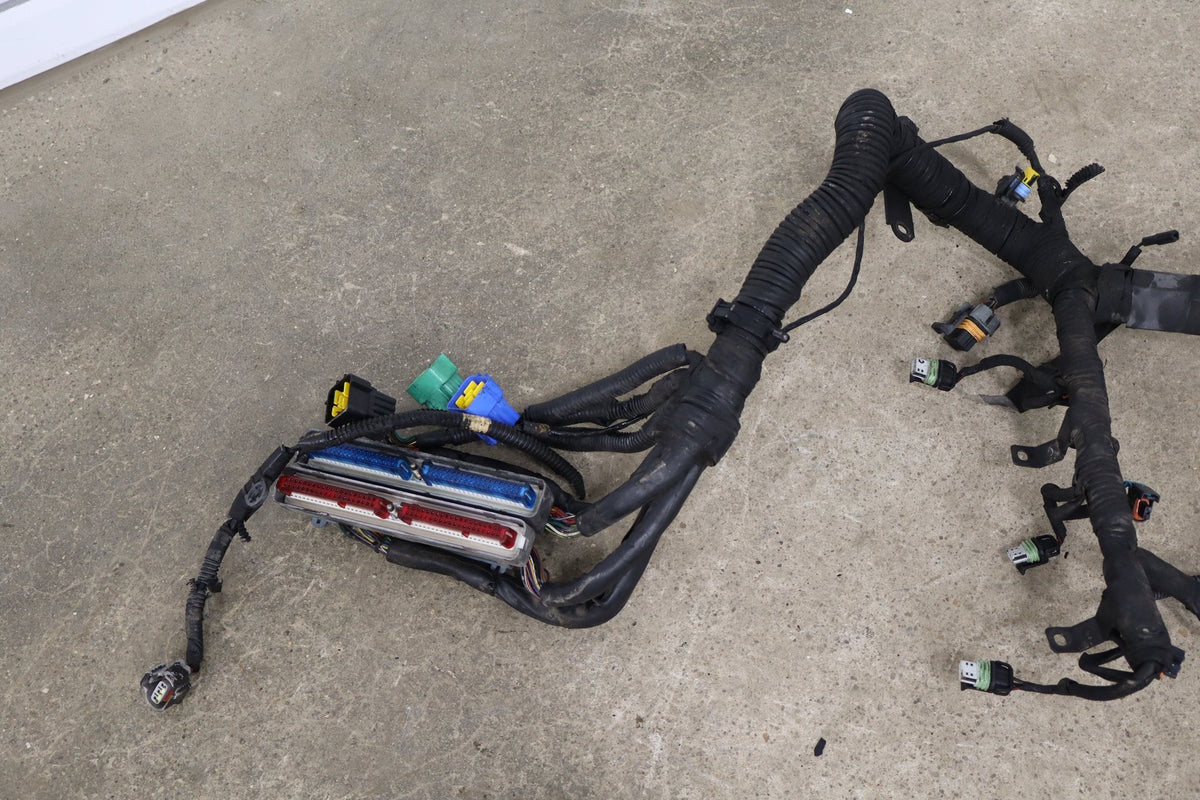 1998-2002 Isuzu Trooper 2WD Engine Wiring Harness 3.5L 6VE1 OEM
