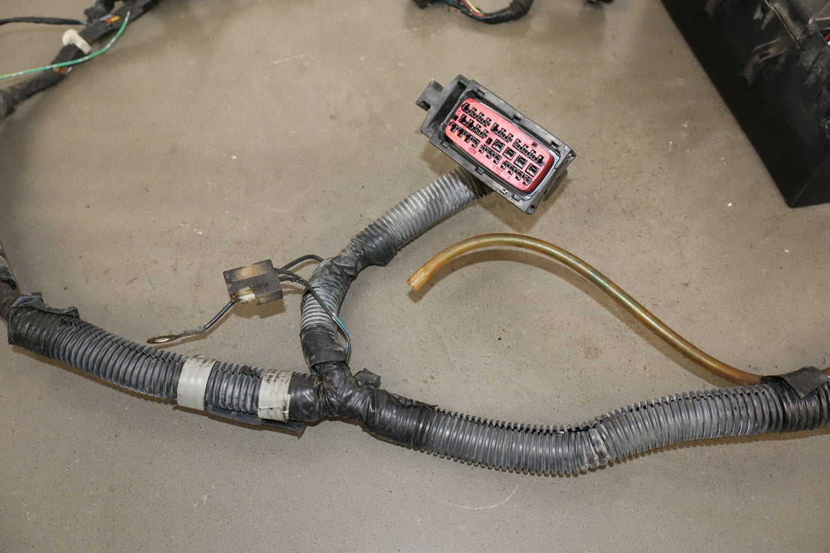 1998-2002 Isuzu Trooper Body Wiring Harness OEM