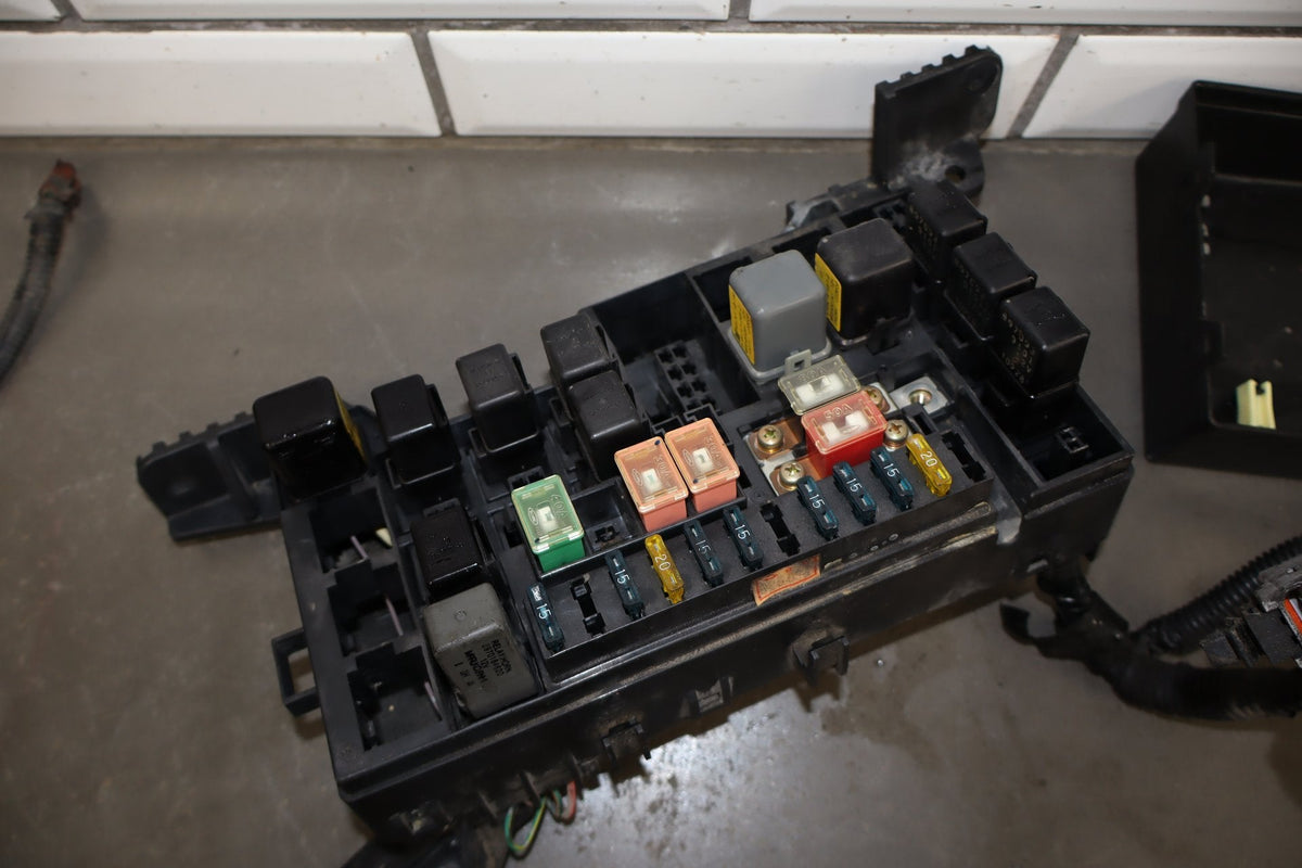 1998-2002 Isuzu Trooper Body Wiring Harness OEM
