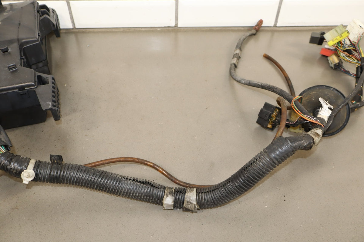1998-2002 Isuzu Trooper Body Wiring Harness OEM