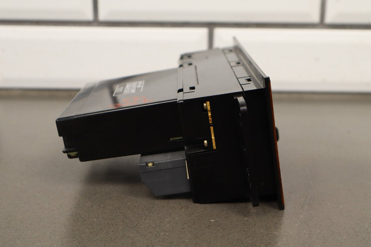 1998-2002 Isuzu Trooper Climate Control OEM