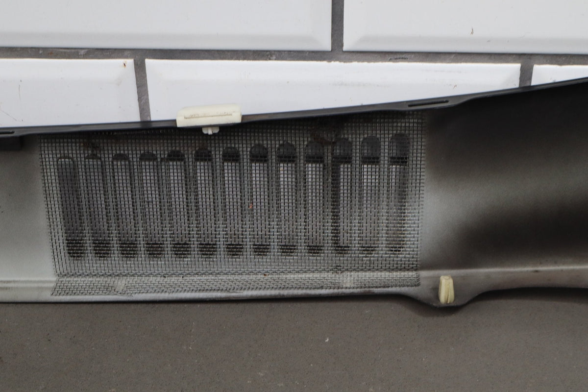 1998-2002 Isuzu Trooper Cowl Vent Panel OEM
