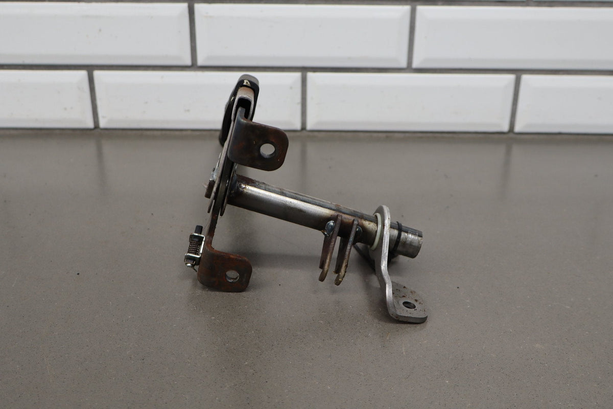 1998-2002 Isuzu Trooper Emergency Brake Handle OEM