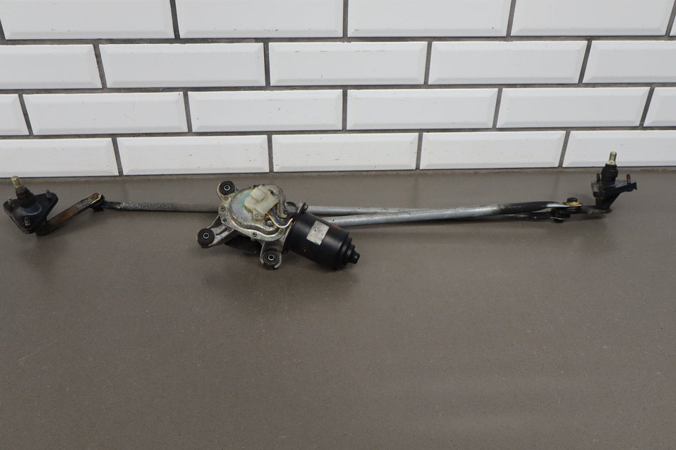 1998-2002 Isuzu Trooper Front Wiper Motor W/ Transmission OEM