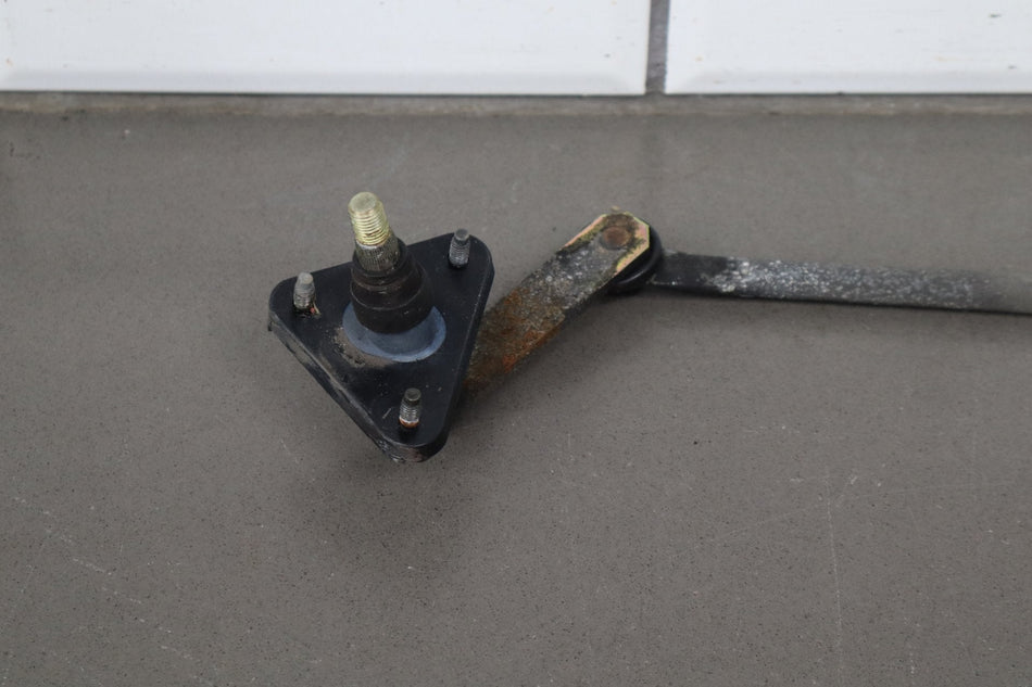1998-2002 Isuzu Trooper Front Wiper Motor W/ Transmission OEM