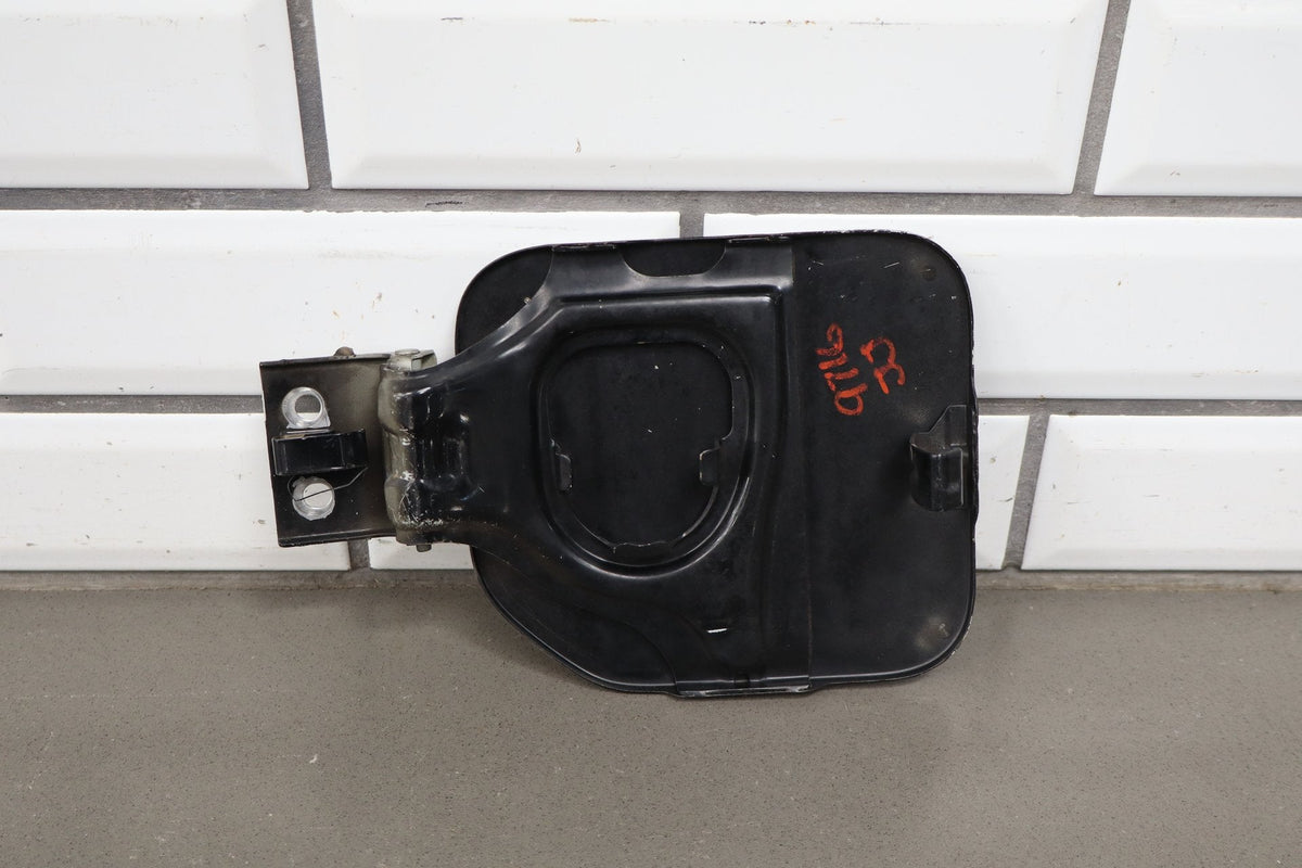 1998-2002 Isuzu Trooper Fuel Filler Door Black