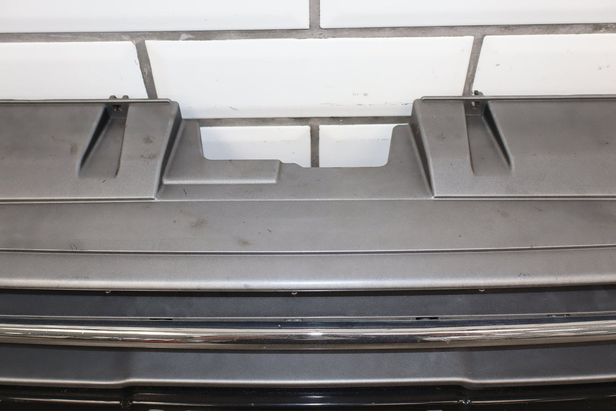 1998-2002 Isuzu Trooper Grille OEM