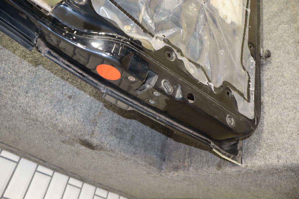 1998-2002 Isuzu Trooper Left Rear Barn Door Black