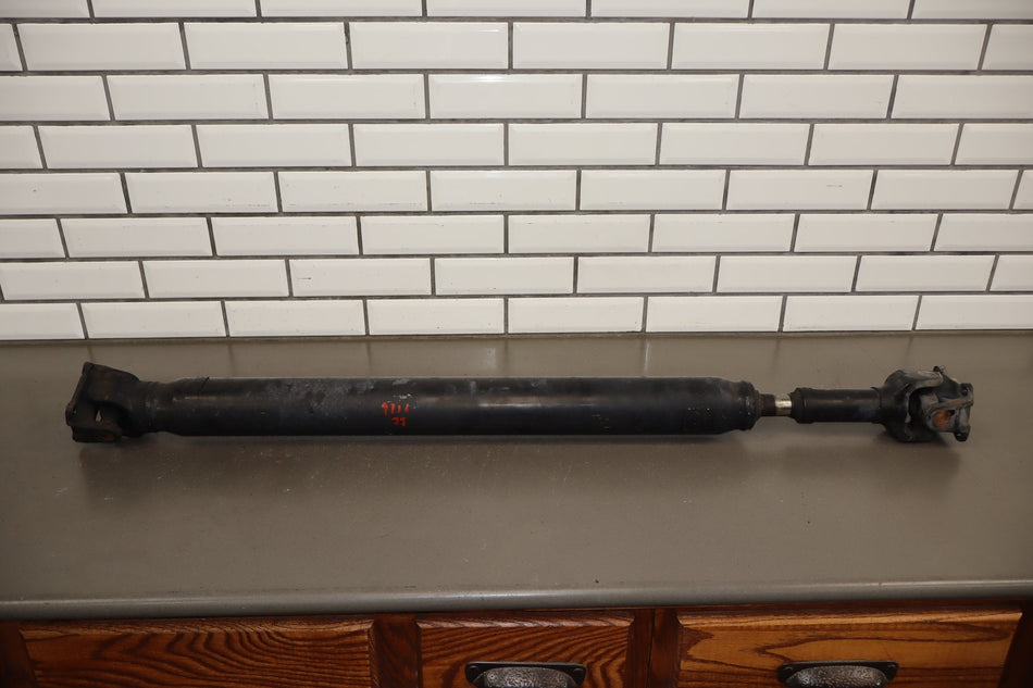 1998-2002 Isuzu Trooper Limited 3.5L Rear Drive Shaft