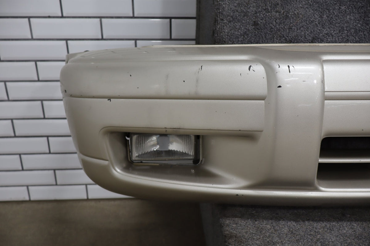 1998-2002 Isuzu Trooper Limited Front Bumper Black