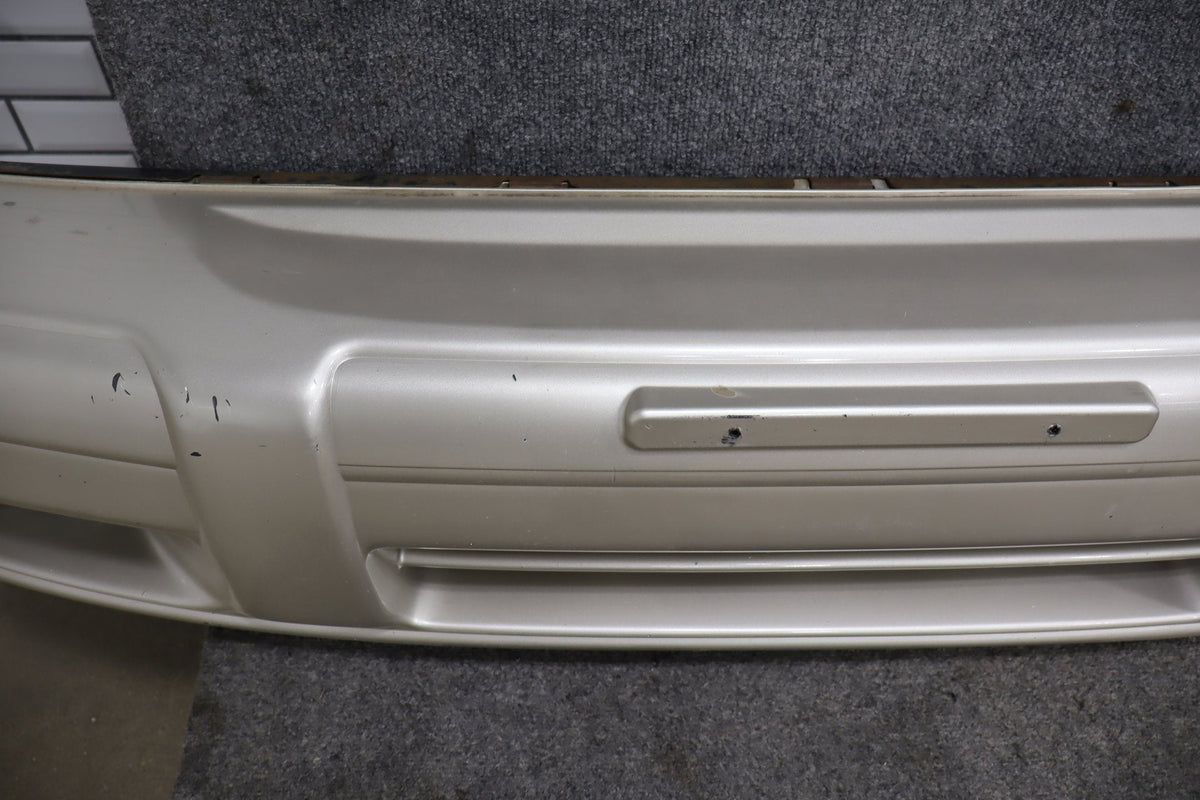 1998-2002 Isuzu Trooper Limited Front Bumper Black
