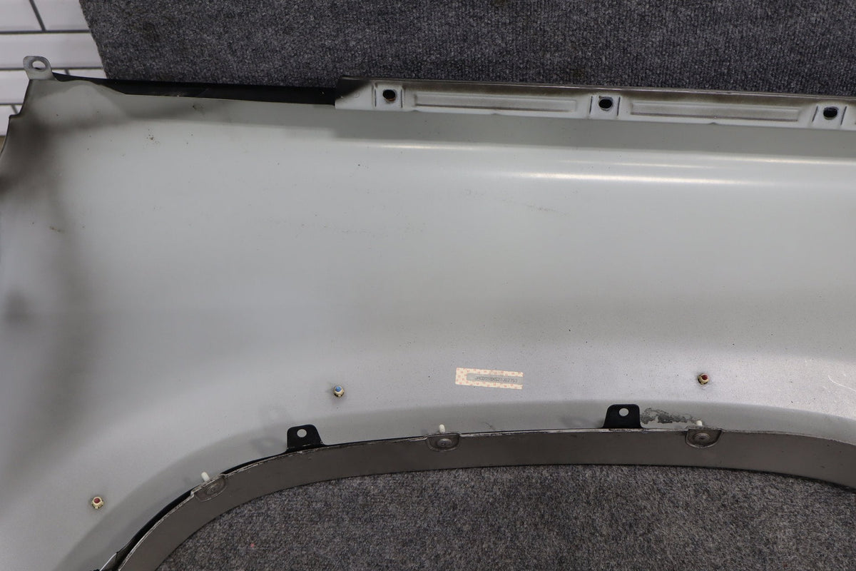 1998-2002 Isuzu Trooper Limited Left Fender Black