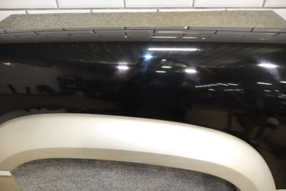 1998-2002 Isuzu Trooper Limited Left Fender Black