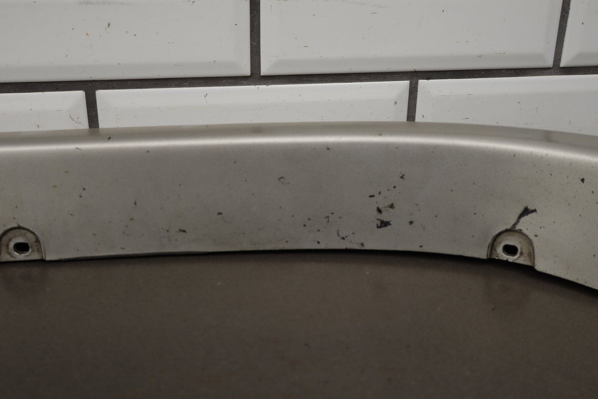 1998-2002 Isuzu Trooper Limited Left Rear Wheel Arch Moulding