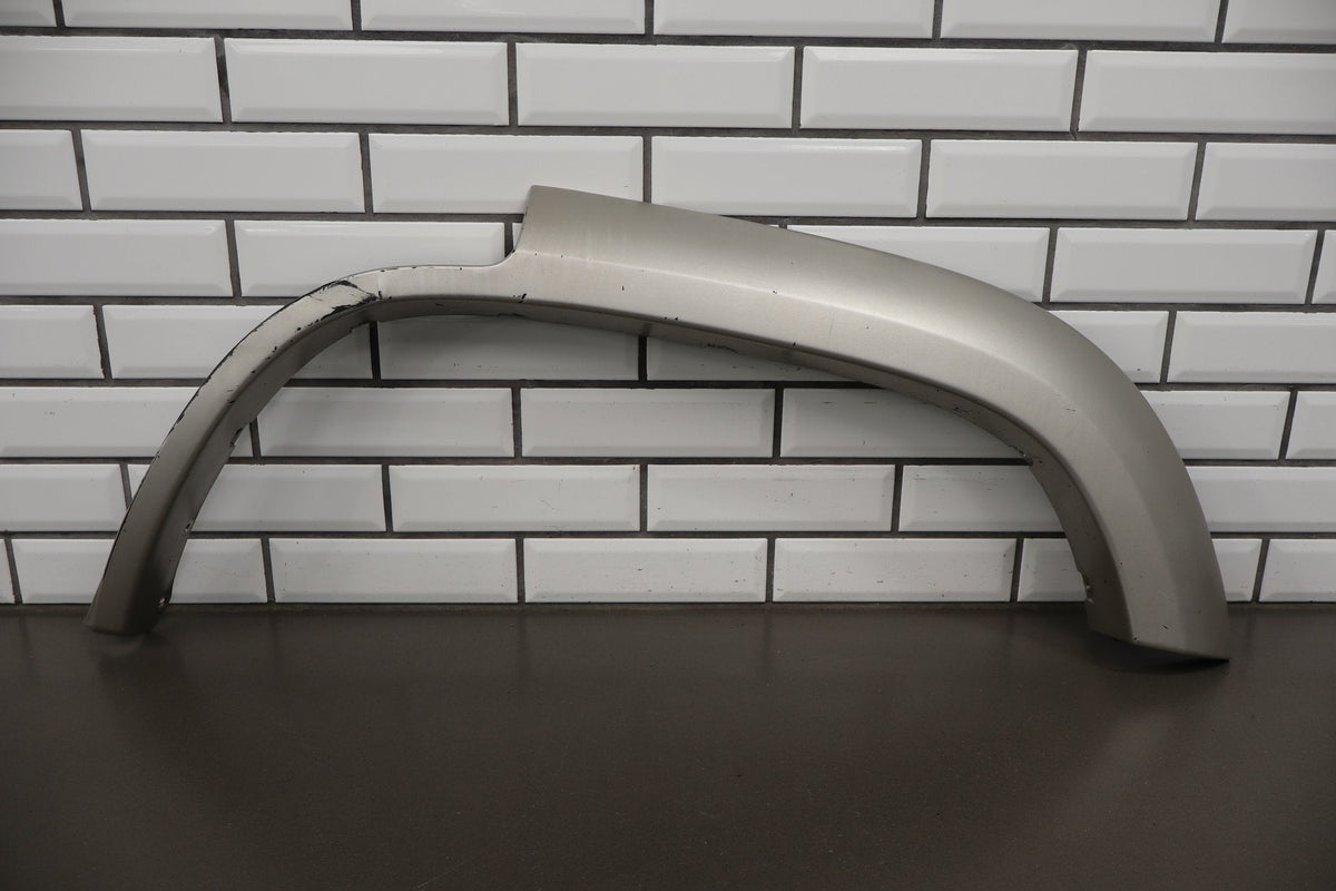 1998-2002 Isuzu Trooper Limited Left Rear Wheel Arch Moulding
