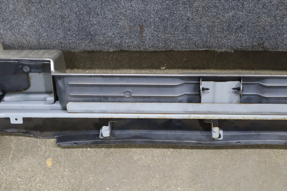 1998-2002 Isuzu Trooper Limited Rear Bumper Black