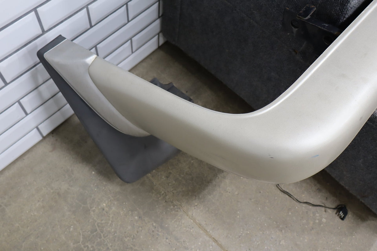 1998-2002 Isuzu Trooper Limited Rear Bumper Black