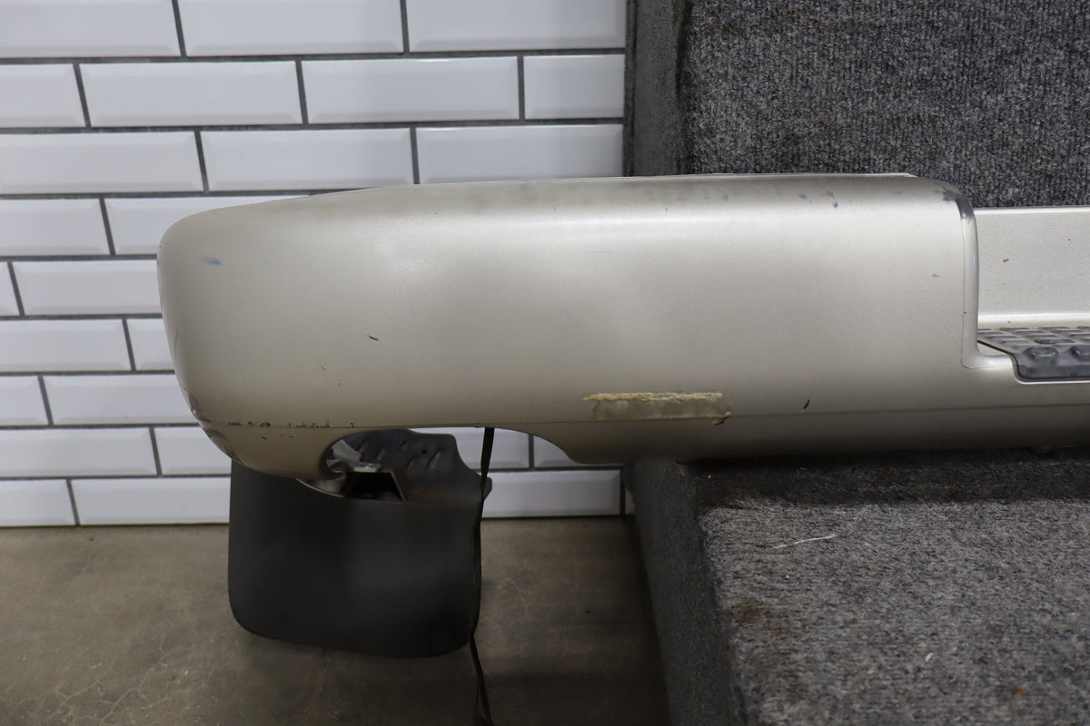 1998-2002 Isuzu Trooper Limited Rear Bumper Black