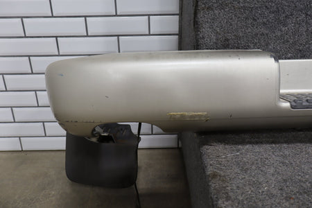 1998-2002 Isuzu Trooper Limited Rear Bumper Black