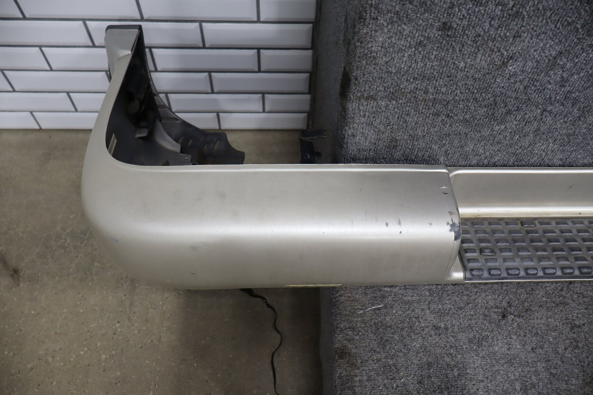 1998-2002 Isuzu Trooper Limited Rear Bumper Black