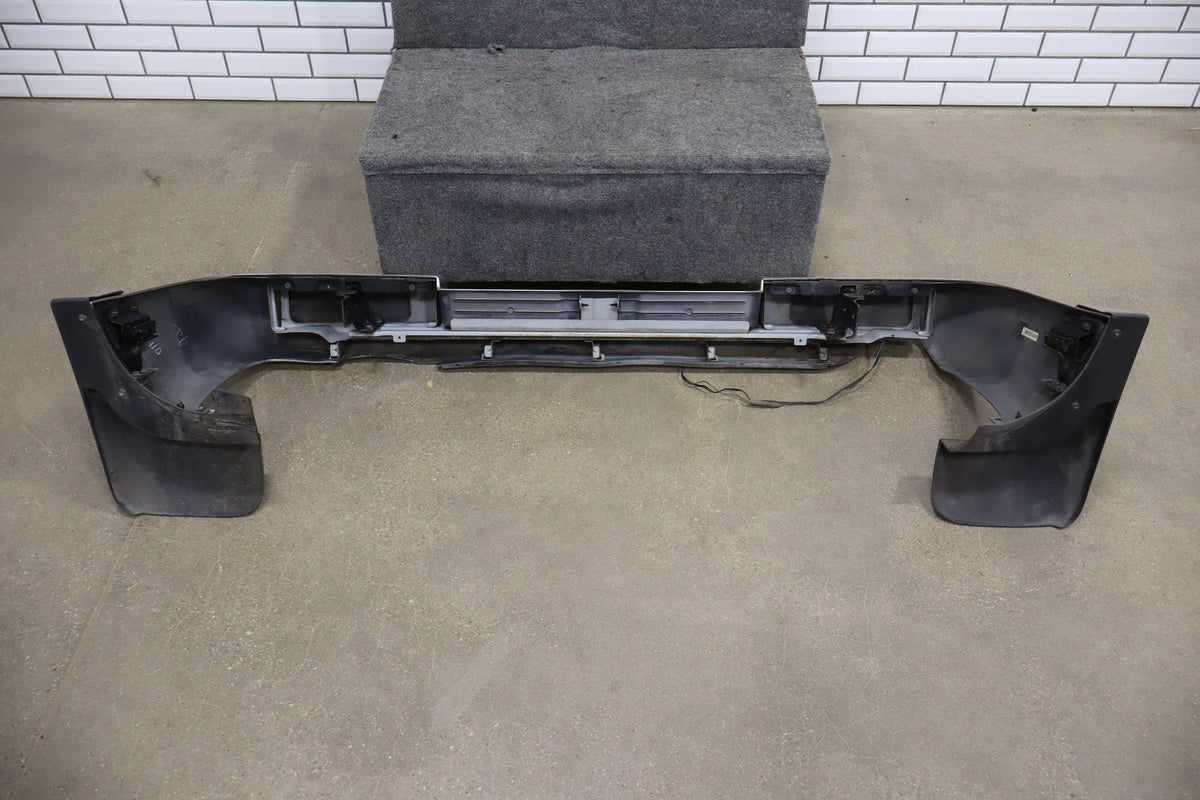 1998-2002 Isuzu Trooper Limited Rear Bumper Black