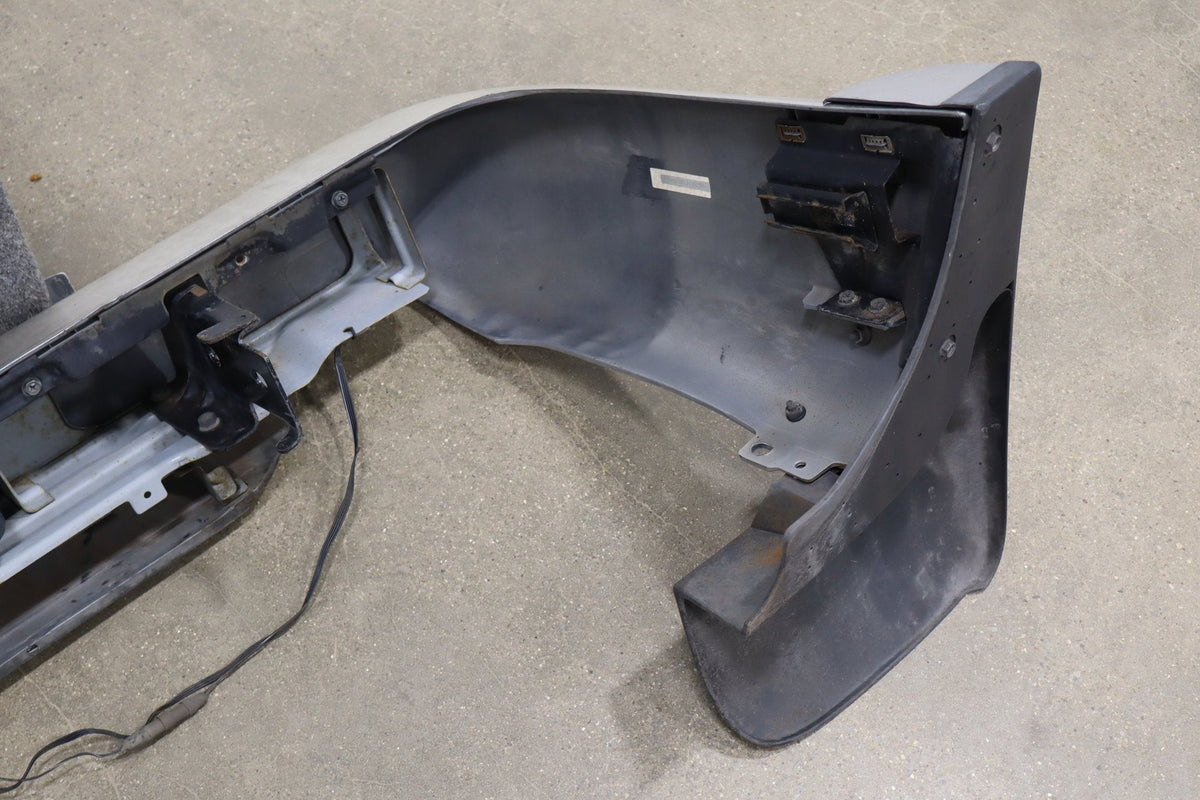 1998-2002 Isuzu Trooper Limited Rear Bumper Black
