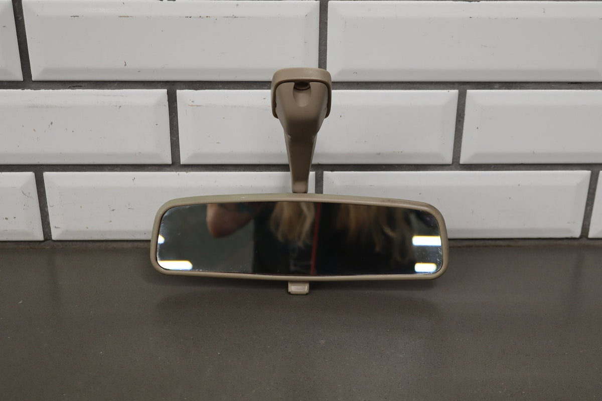 1998-2002 Isuzu Trooper Limited Rear View Mirror
