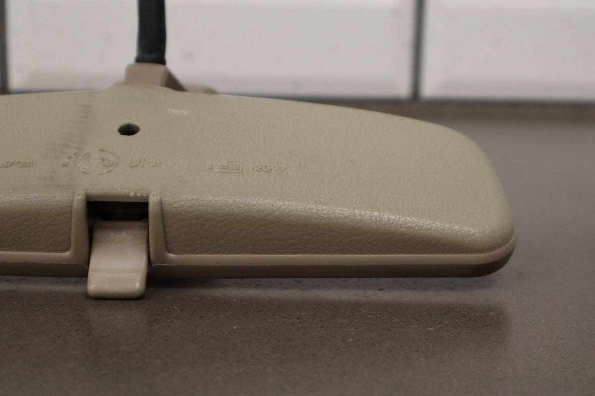 1998-2002 Isuzu Trooper Limited Rear View Mirror