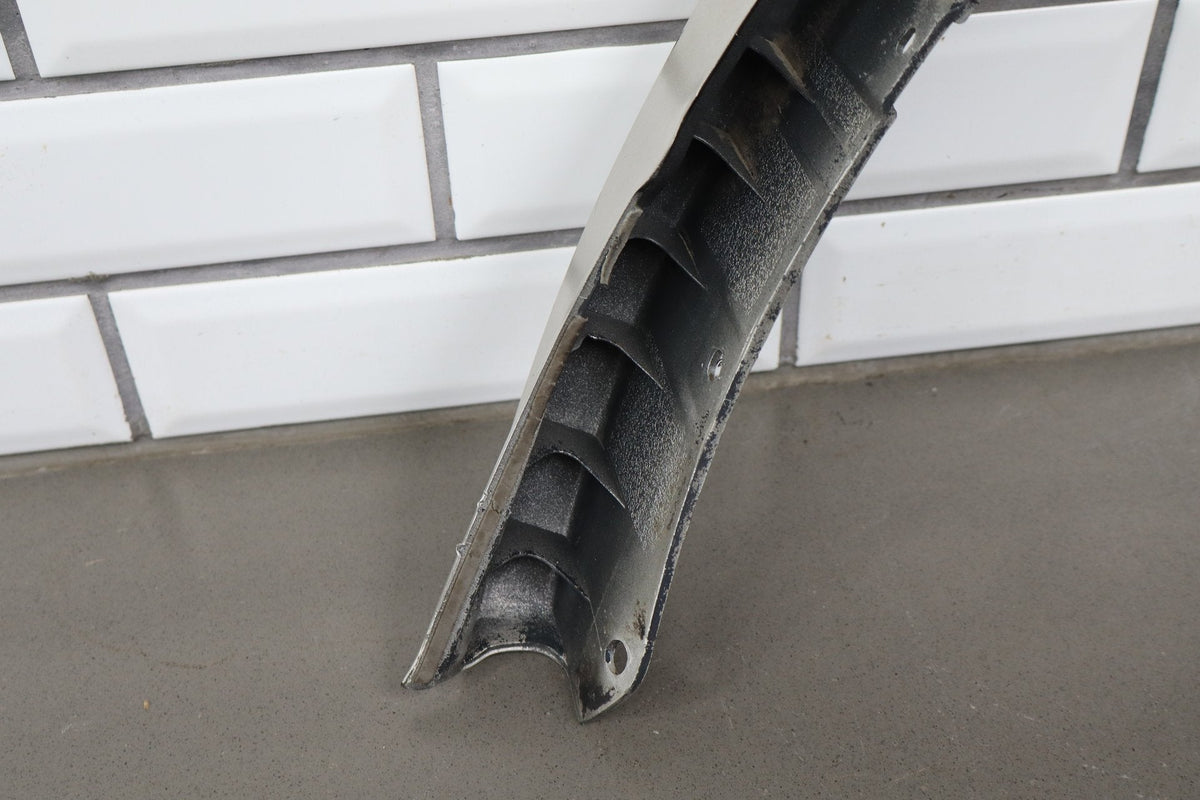 1998-2002 Isuzu Trooper Limited Right Rear Wheel Arch Moulding