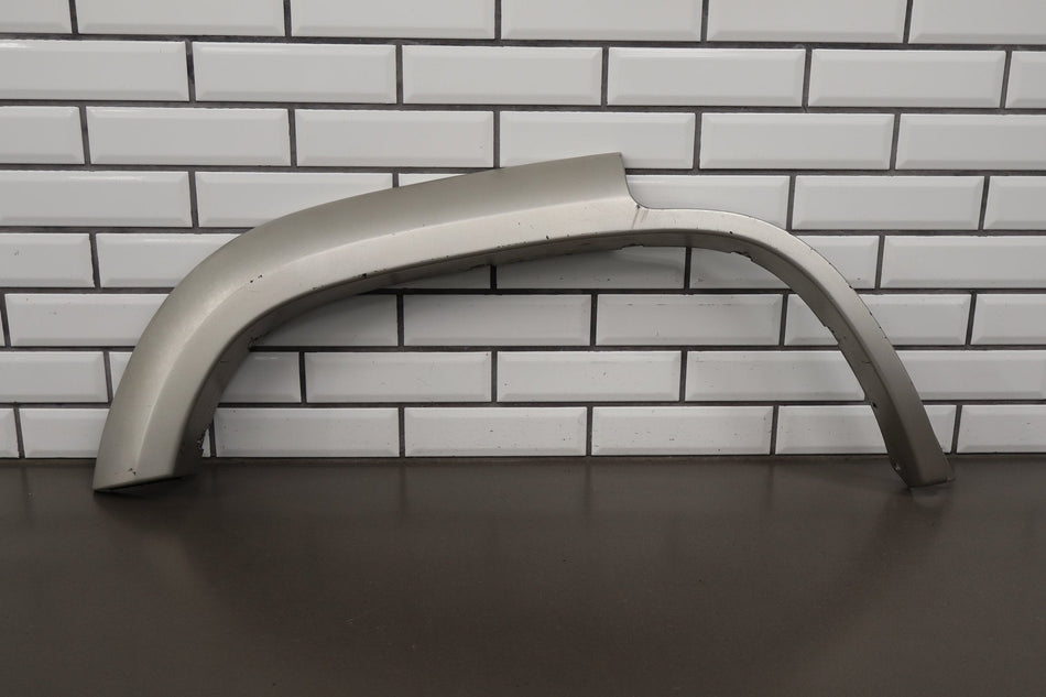 1998-2002 Isuzu Trooper Limited Right Rear Wheel Arch Moulding
