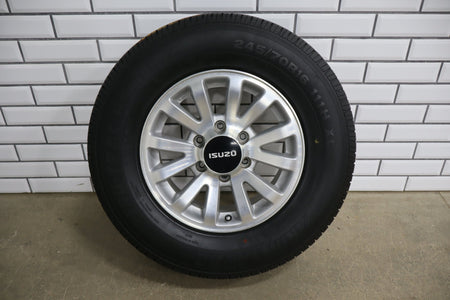 1998-2002 Isuzu Trooper Limited Wheel & Tire Set (245/70-16 Bridgestone)