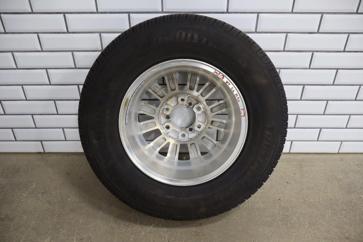 1998-2002 Isuzu Trooper Limited Wheel & Tire Set (245/70-16 Bridgestone)