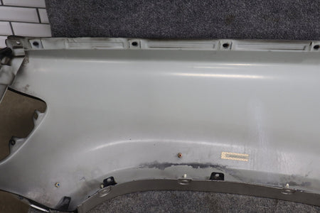 1998-2002 Isuzu Trooper Right Fender Limited Black