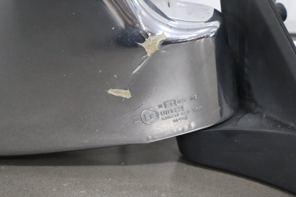 1998-2002 Isuzu Trooper Right Passenger Power Door Mirror Chrome