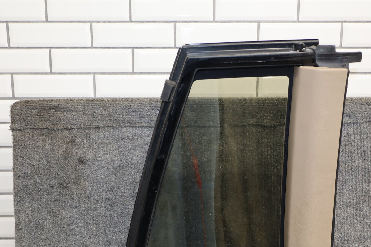 1998-2002 Isuzu Trooper Right Rear Barn Door Black