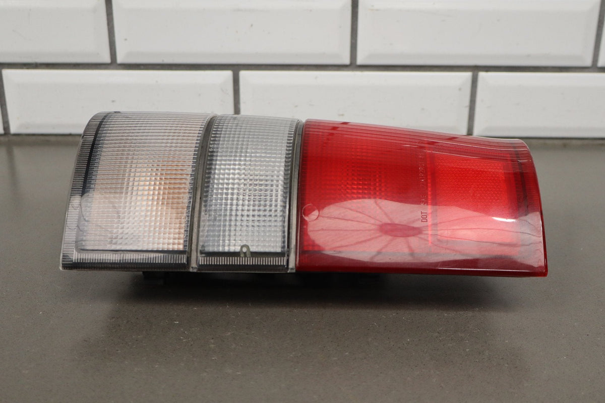 1998-2002 Isuzu Trooper Right Tail Light OEM