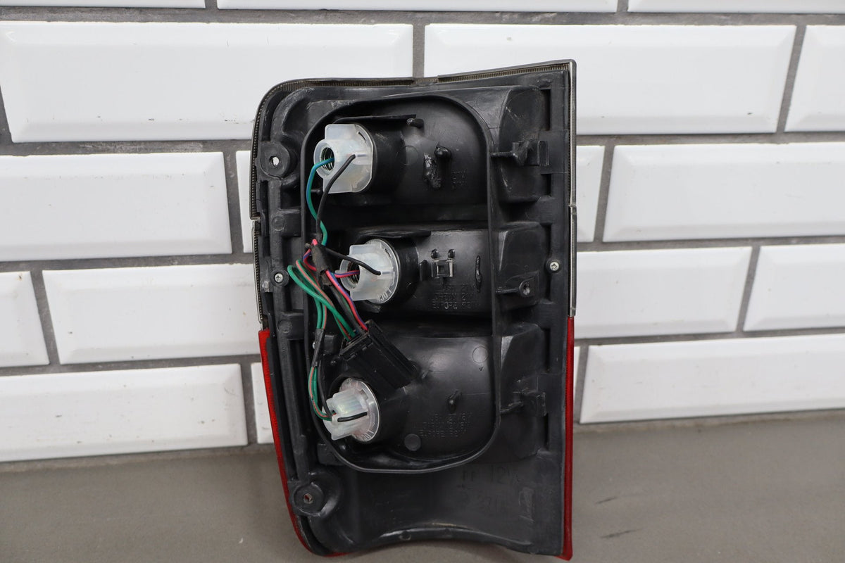 1998-2002 Isuzu Trooper Right Tail Light OEM