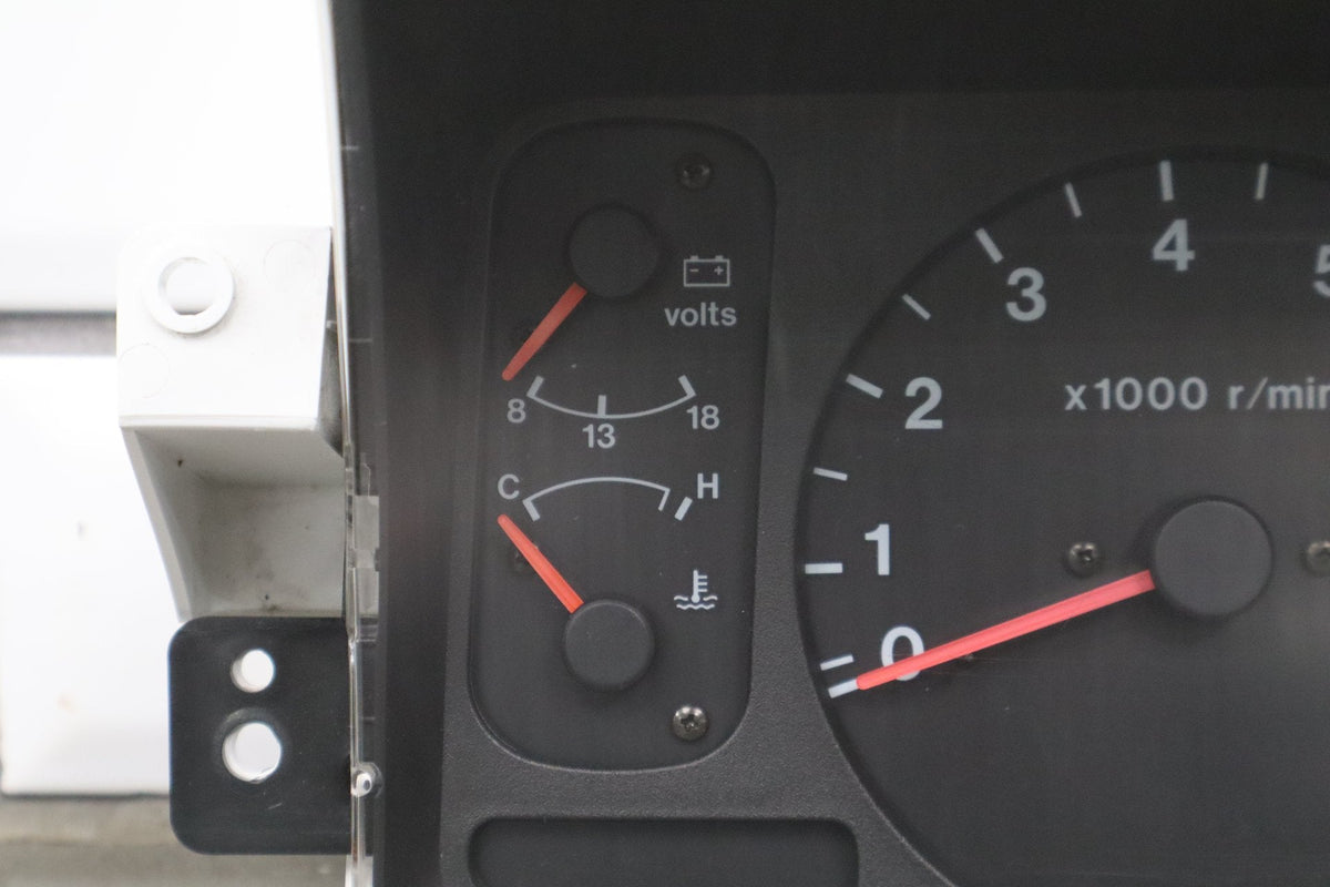 1998-2002 Isuzu Trooper Speedometer 222103 Miles