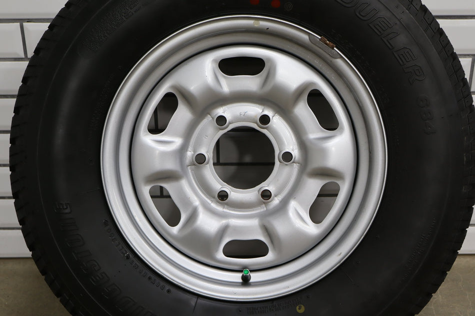 1998-2002 Isuzu Trooper Steel 16x7 Wheel Spare Tire OEM 245/70-16