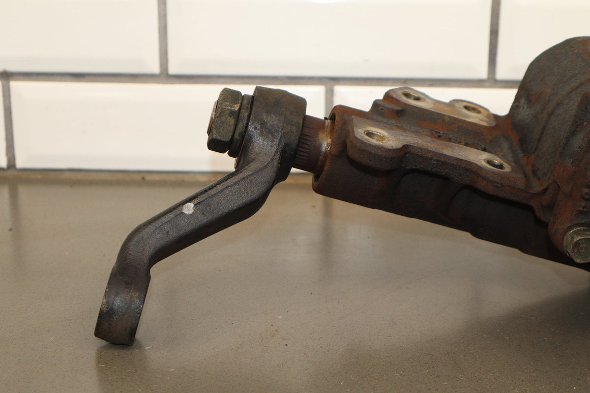1998-2002 Isuzu Trooper Steering Gear OEM