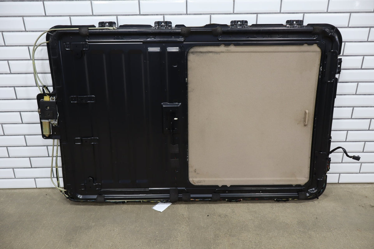 1998-2002 Isuzu Trooper Sunroof Assembly - Tested Good