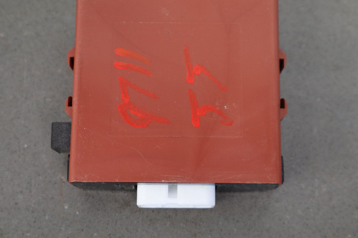 1998-2002 Lexus LX470 Chassis Computer 8973060011 OEM