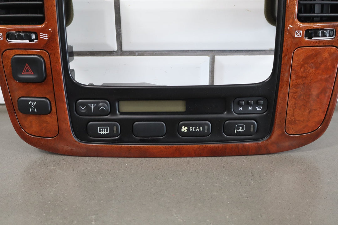 1998 - 2002 Lexus LX470 Climate Control 8861060131A0 OEM