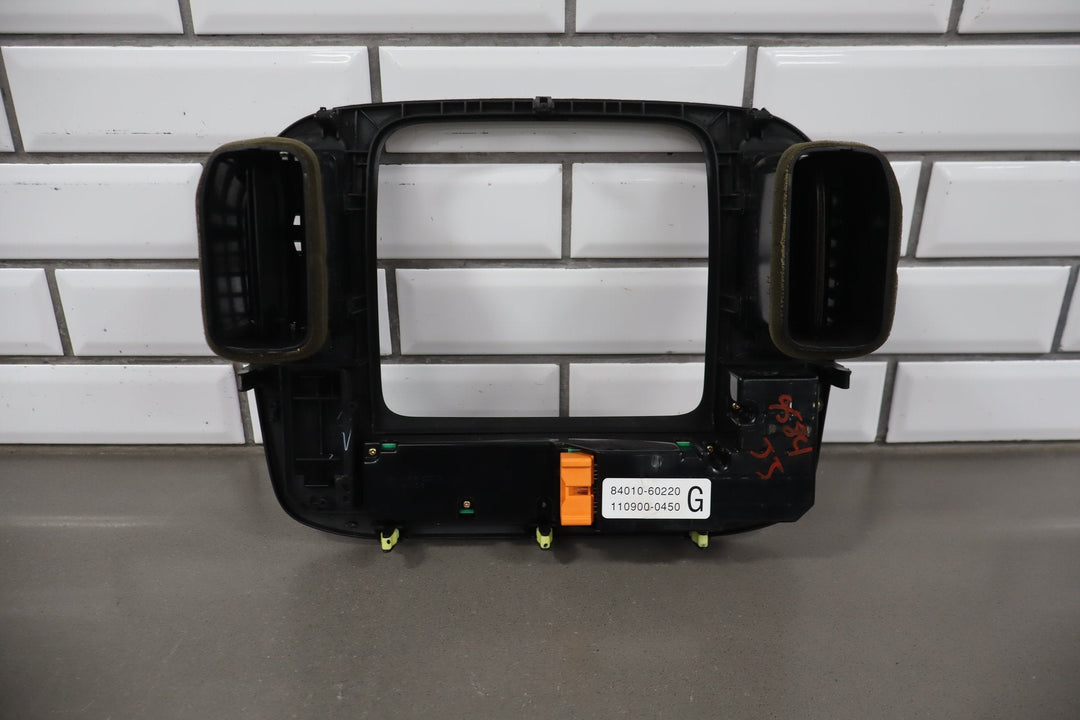 1998 - 2002 Lexus LX470 Climate Control 8861060131A0 OEM