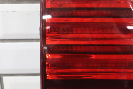 1998-2002 Lexus LX470 Driver Inner Left Tail Light 8159060070