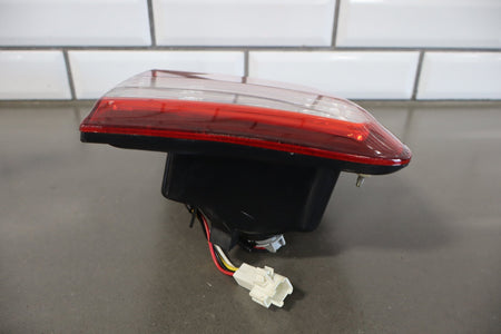 1998-2002 Lexus LX470 Driver Inner Left Tail Light 8159060070